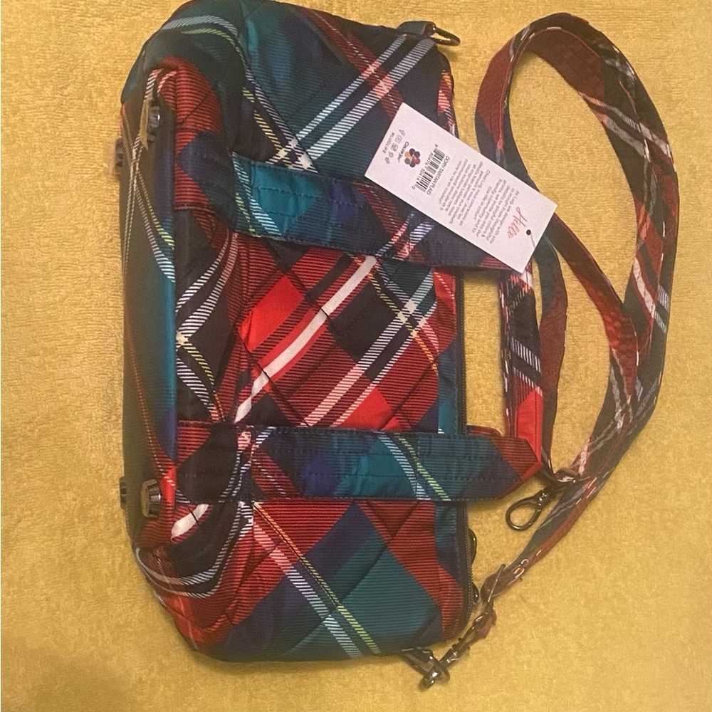 Regular Dory lug bag.